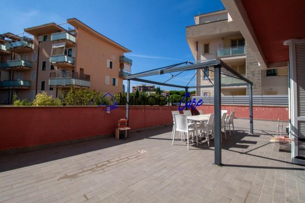 appartamento in vendita a Livorno in zona Limoncino