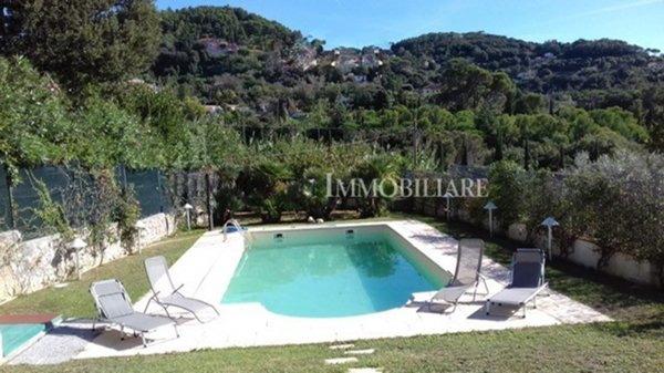 casa semindipendente in vendita a Livorno in zona Montenero