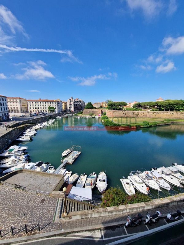 appartamento in vendita a Livorno in zona Stazione