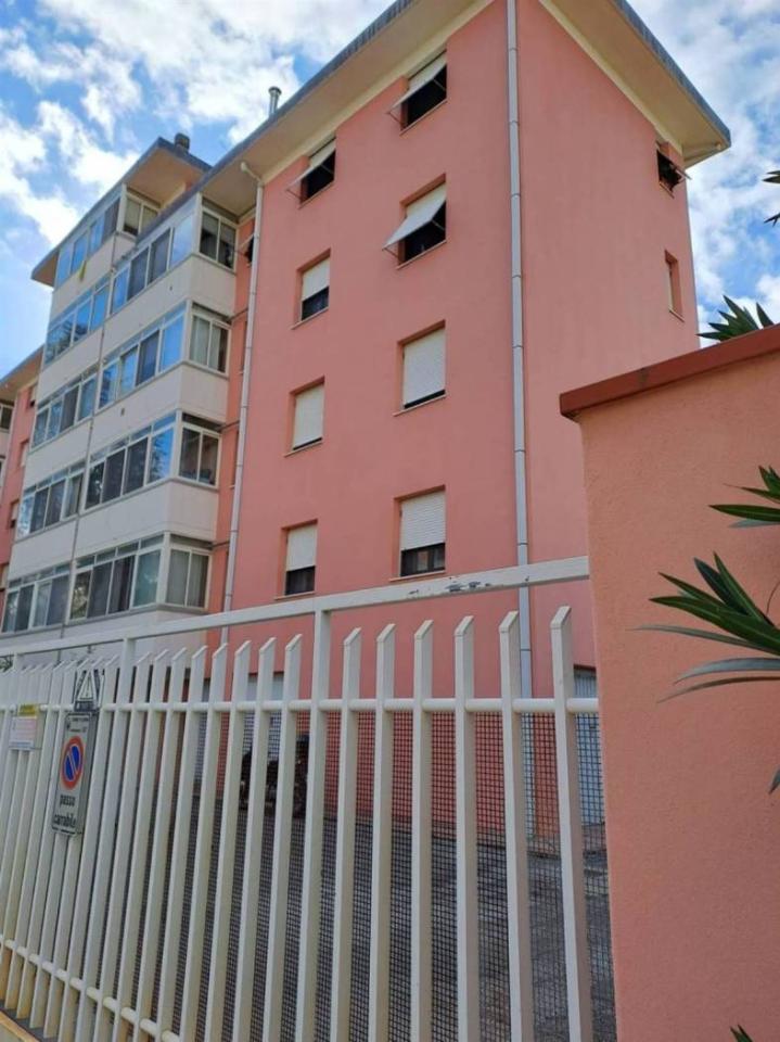 appartamento in vendita a Livorno in zona Stillo