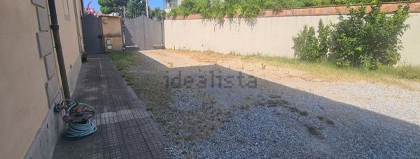 casa indipendente in vendita a Livorno