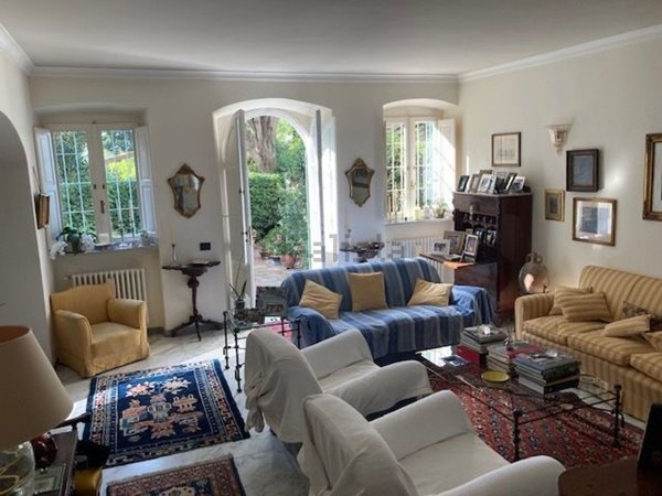 casa indipendente in vendita a Livorno in zona Collinaia