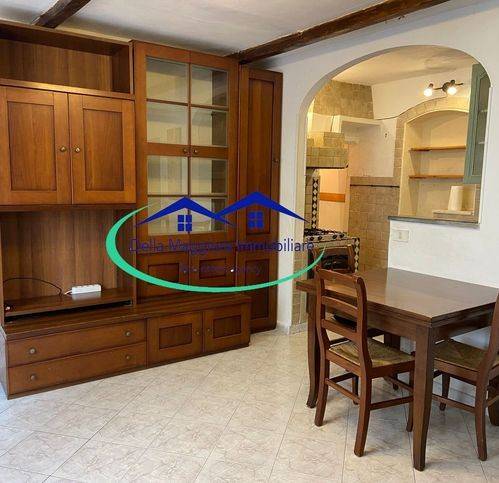 casa indipendente in vendita a Livorno in zona Montenero