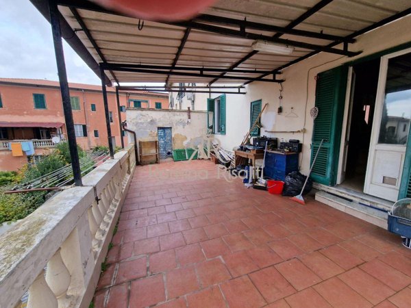 appartamento in vendita a Livorno in zona Stazione