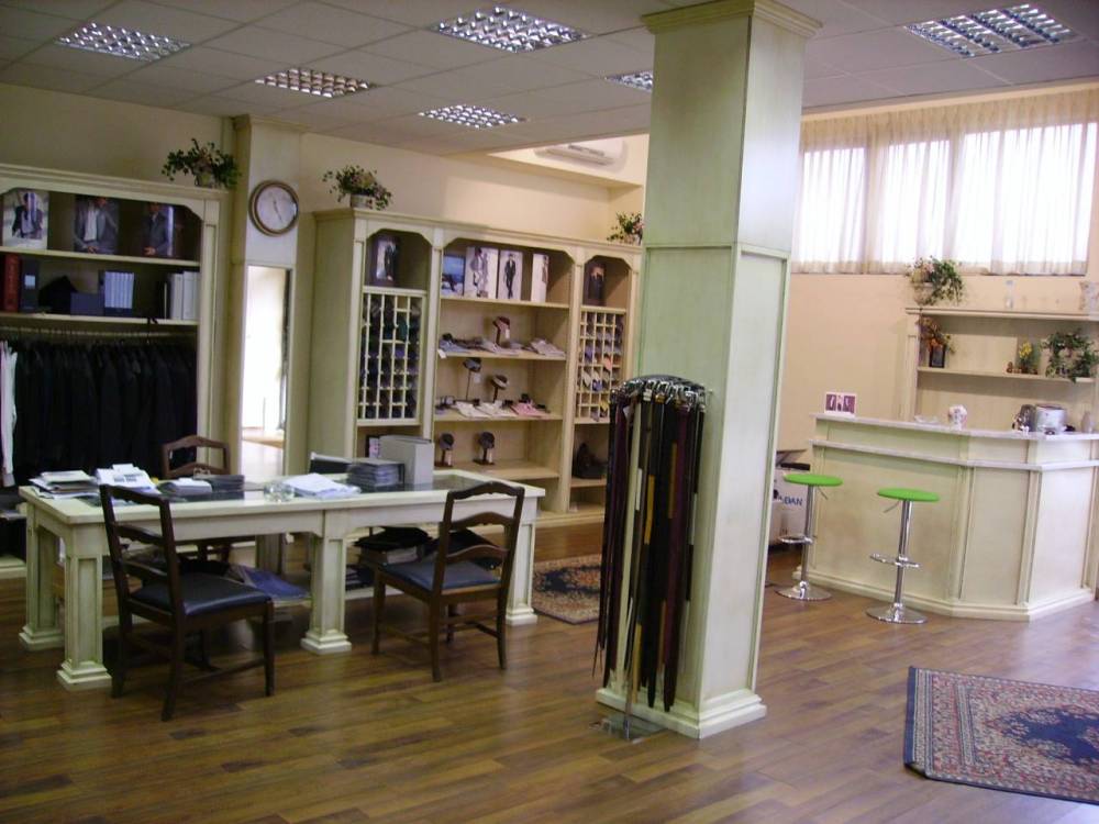 negozio in vendita a Livorno
