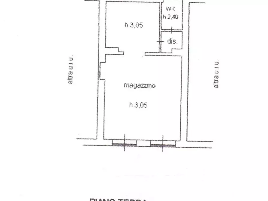 locale commerciale in vendita a Livorno