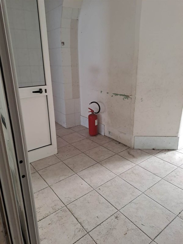 negozio in vendita a Livorno
