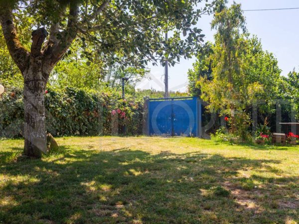 terreno agricolo in vendita a Livorno in zona Stillo