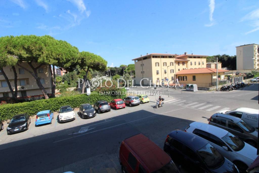 appartamento in vendita a Livorno in zona Lungomare