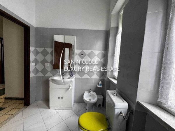 appartamento in vendita a Livorno