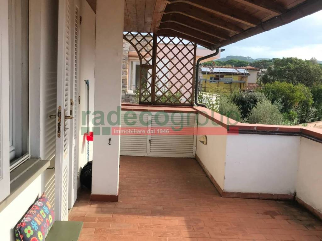 casa indipendente in vendita a Livorno in zona Montenero