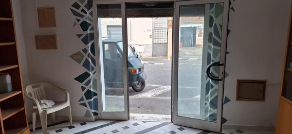 locale di sgombero in vendita a Livorno