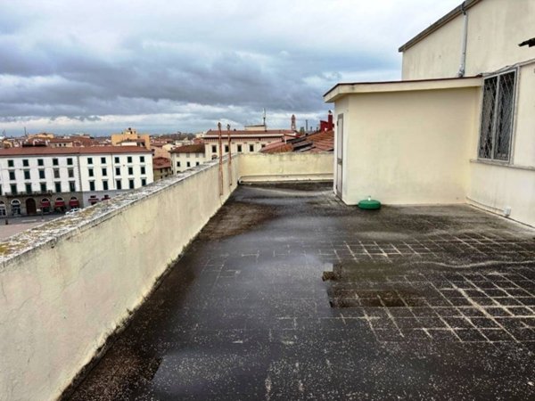 appartamento in vendita a Livorno in zona Centro Città