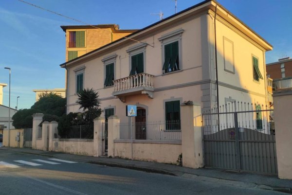 appartamento in vendita a Livorno