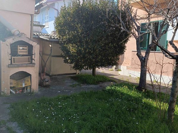 appartamento in vendita a Livorno in zona La Leccia