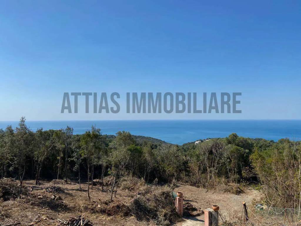 casa indipendente in vendita a Livorno in zona Montenero