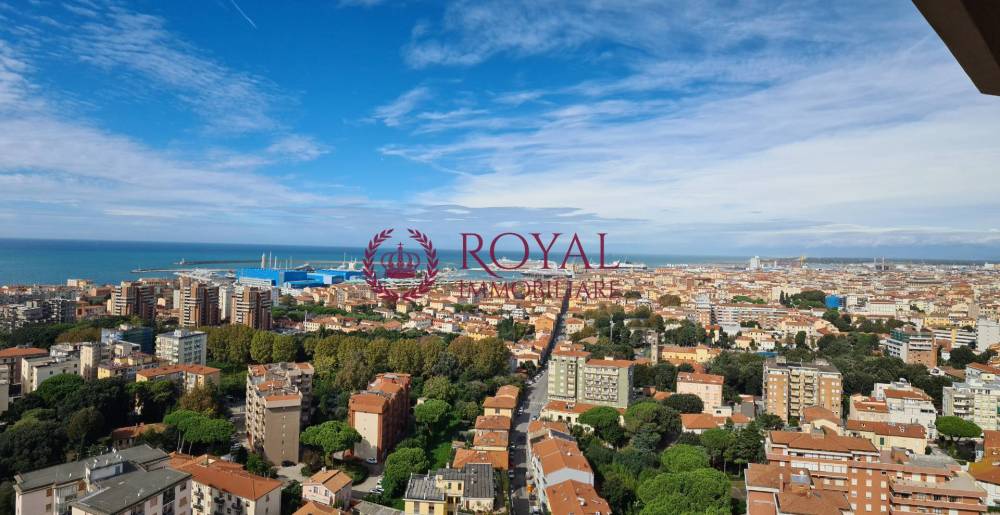 appartamento in vendita a Livorno in zona Centro Città