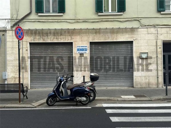 negozio in vendita a Livorno
