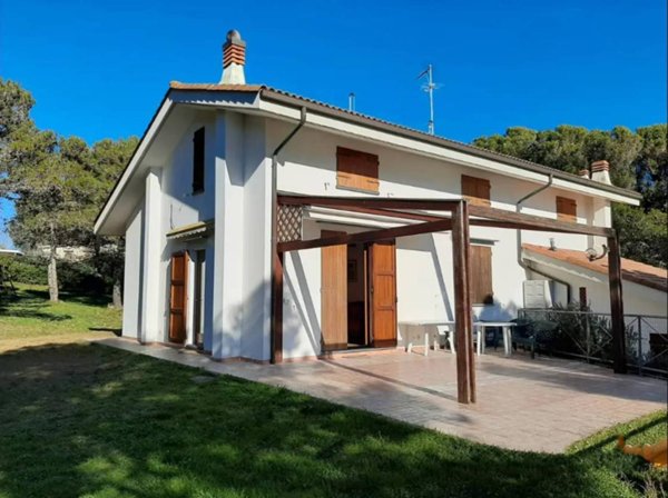casa indipendente in vendita a Livorno in zona Evangelisti