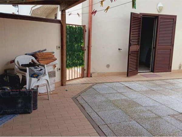 casa indipendente in vendita a Livorno in zona Antignano