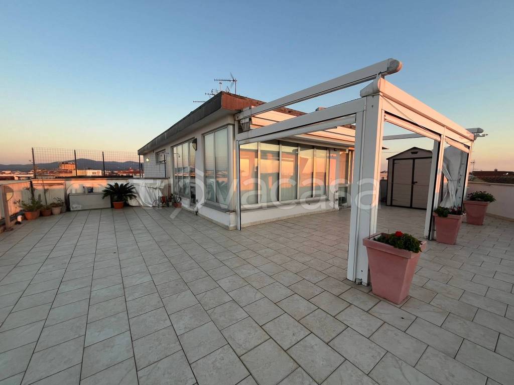 appartamento in vendita a Livorno in zona Centro Città