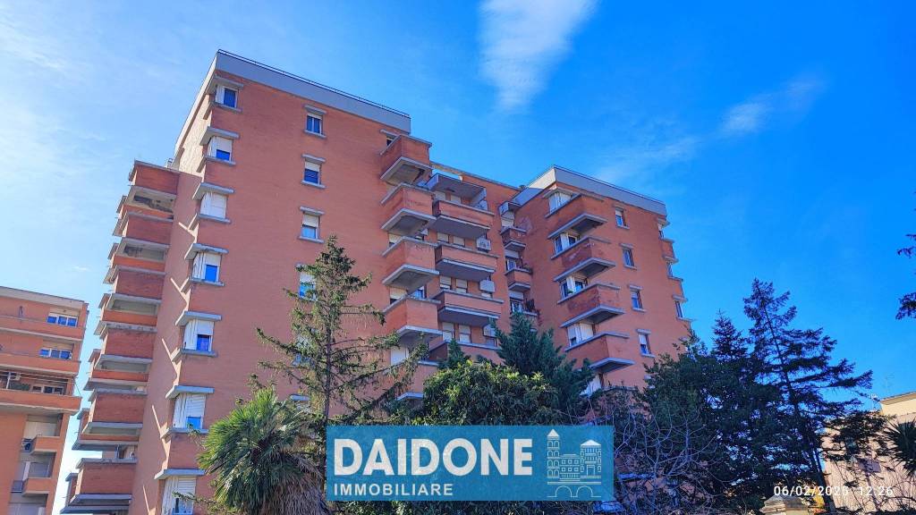 appartamento in vendita a Livorno in zona Ospedale