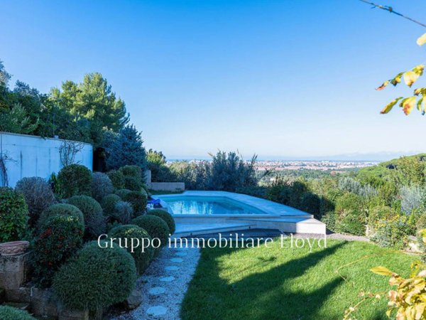 casa indipendente in vendita a Livorno in zona Stillo