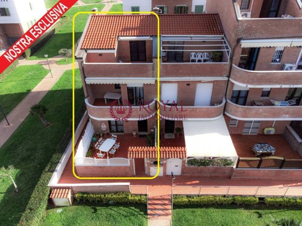 casa indipendente in vendita a Livorno in zona Limoncino