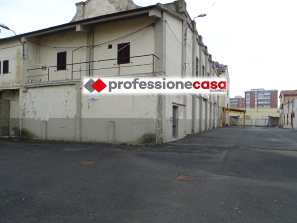 capannone in vendita a Livorno