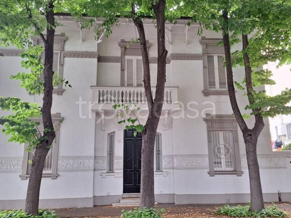 casa indipendente in vendita a Livorno
