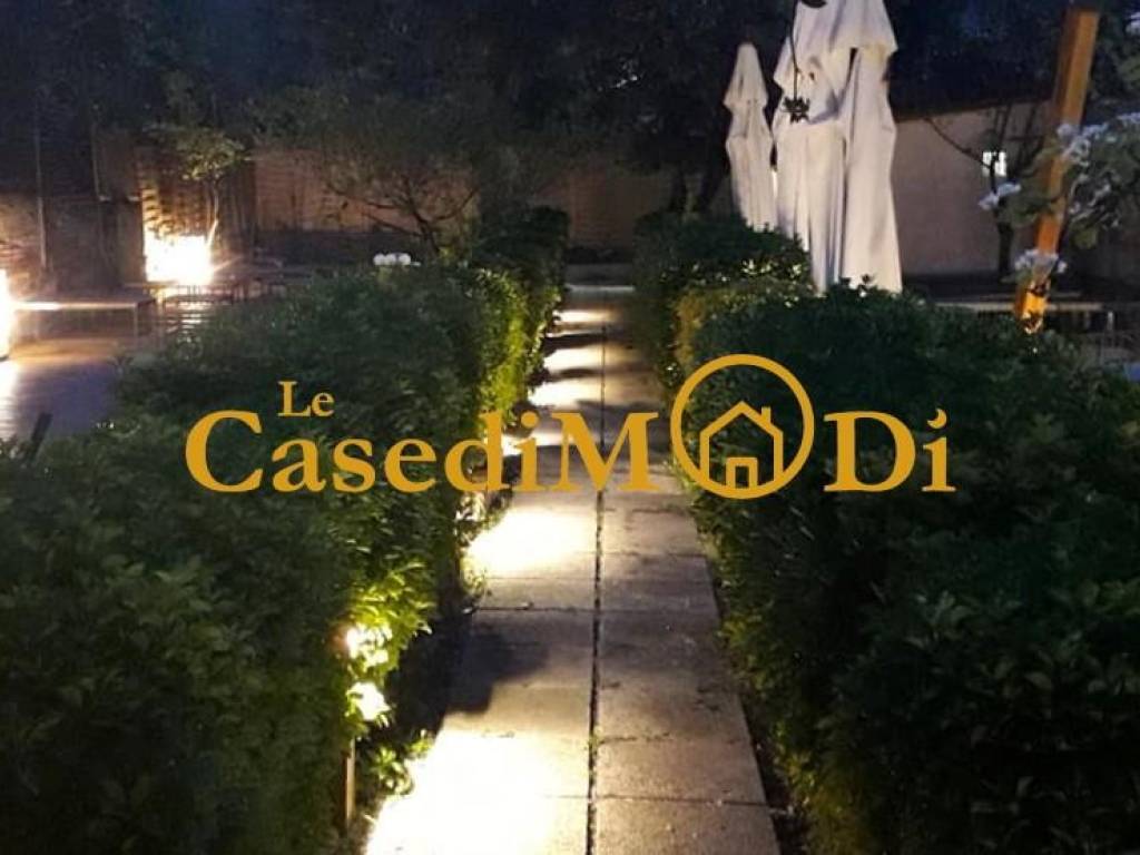 negozio in vendita a Livorno