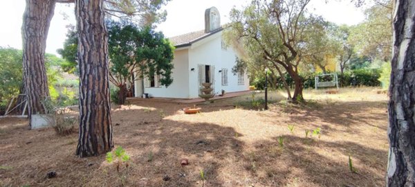 casa indipendente in vendita a Livorno in zona Stillo