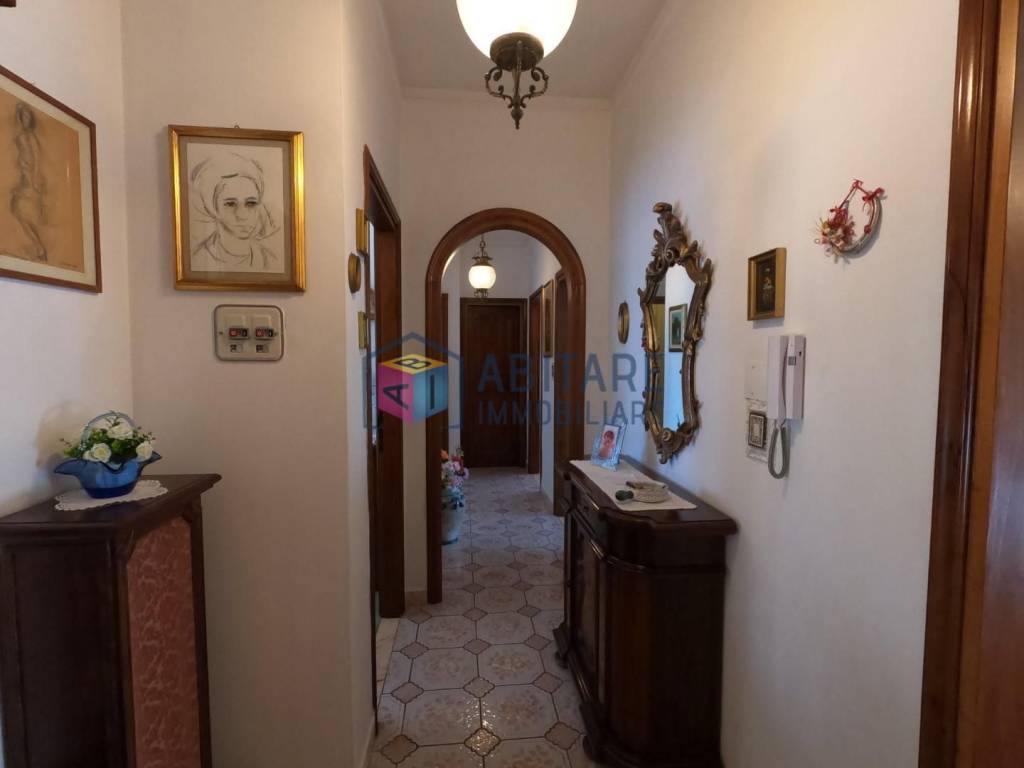 appartamento in vendita a Livorno in zona Limoncino