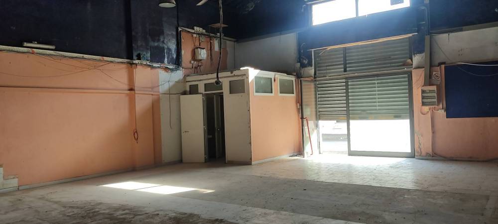 negozio in vendita a Livorno in zona Stazione