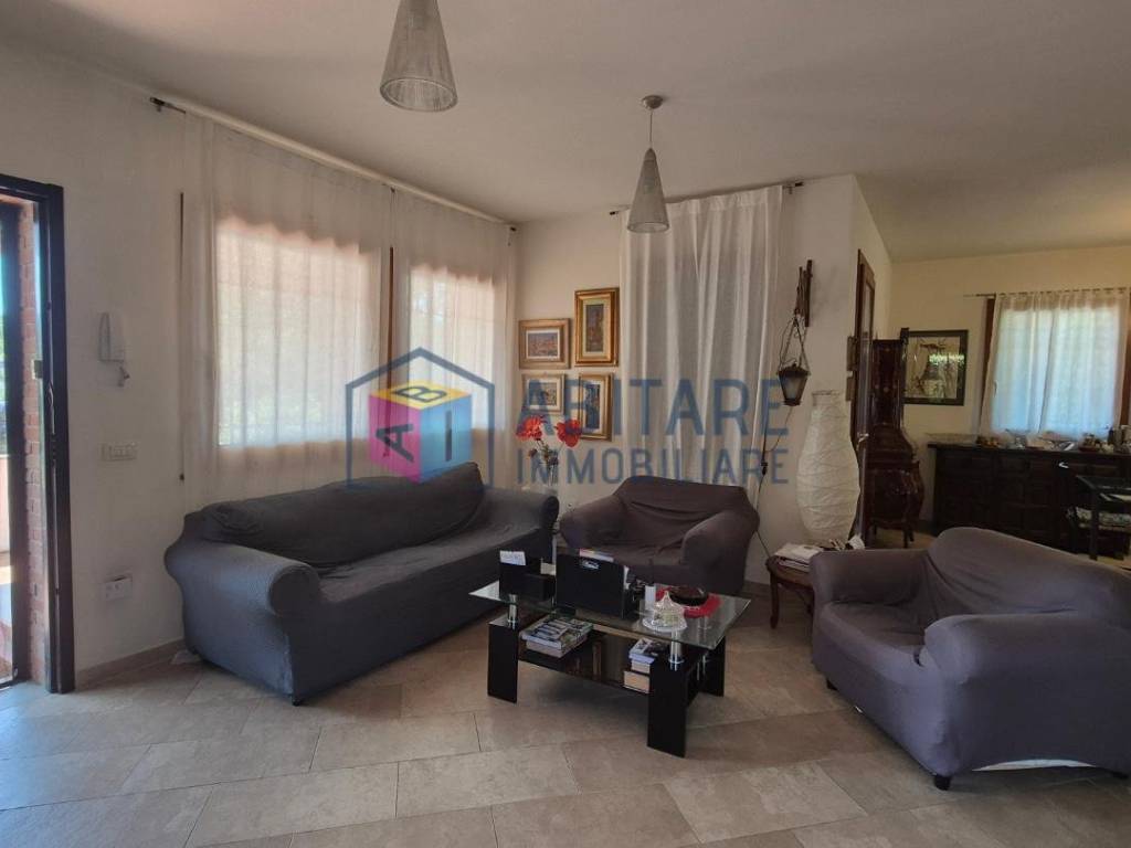 casa indipendente in vendita a Livorno in zona Montenero