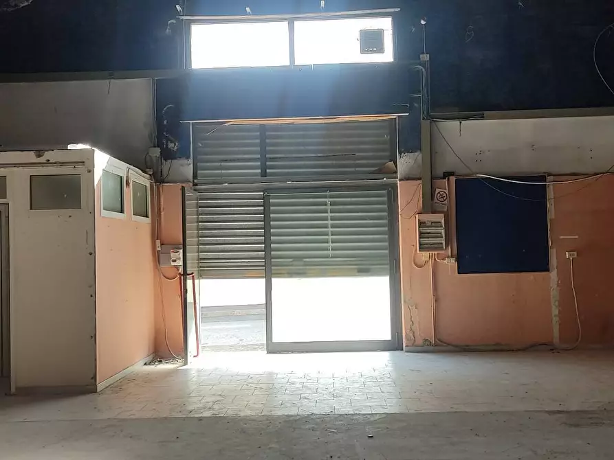 negozio in vendita a Livorno
