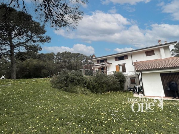 casa indipendente in vendita a Livorno in zona Centro Città