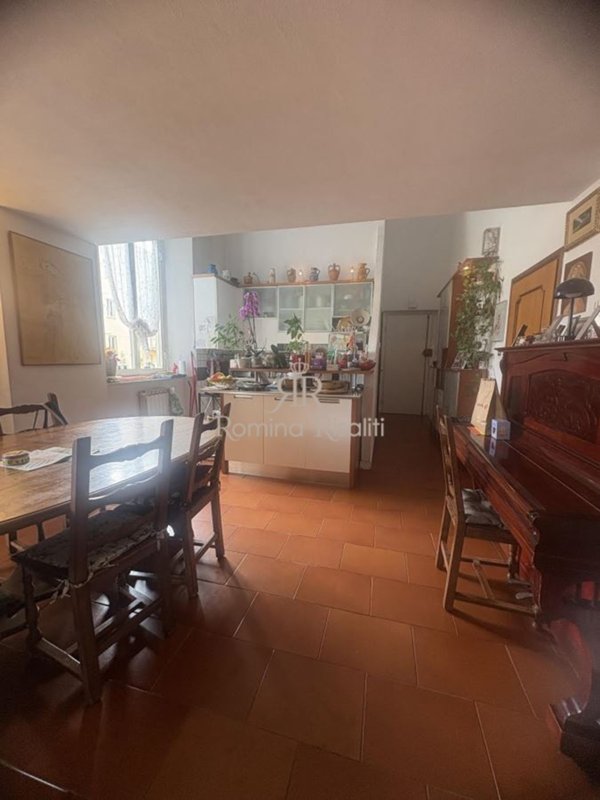 appartamento in vendita a Livorno in zona Lungomare