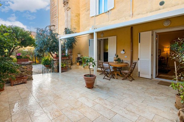 appartamento in vendita a Livorno in zona Stillo