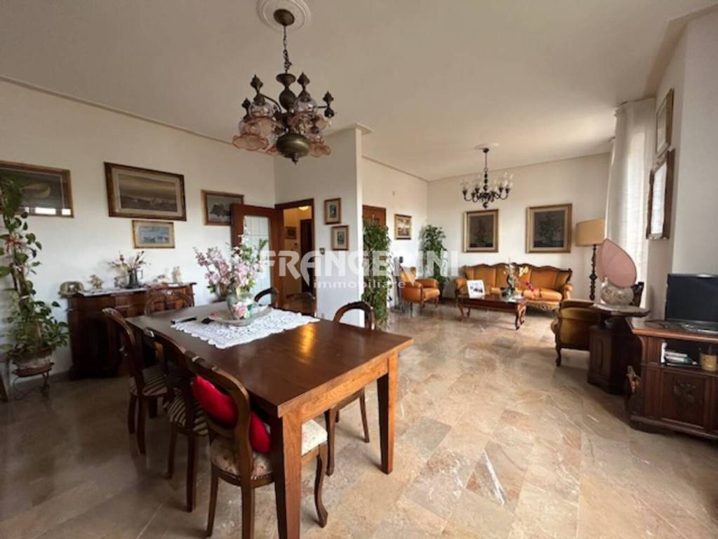appartamento in vendita a Livorno