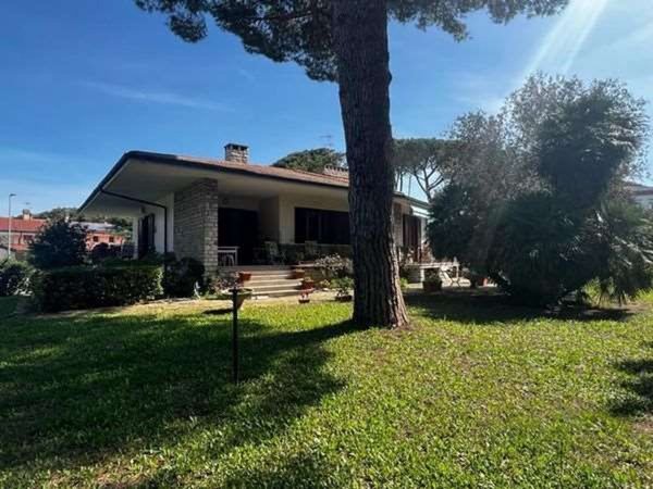 casa indipendente in vendita a Livorno