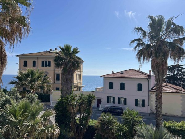 appartamento in vendita a Livorno in zona Ardenza