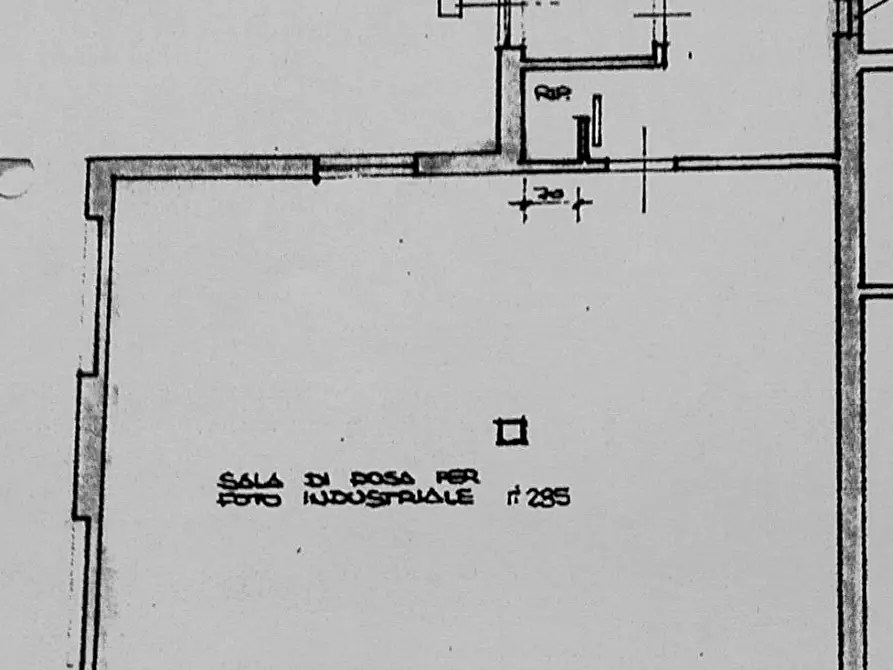 negozio in vendita a Livorno in zona Ardenza