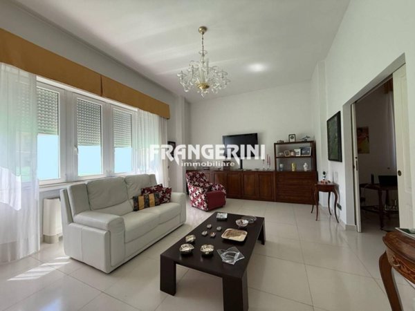 appartamento in vendita a Livorno in zona Ardenza