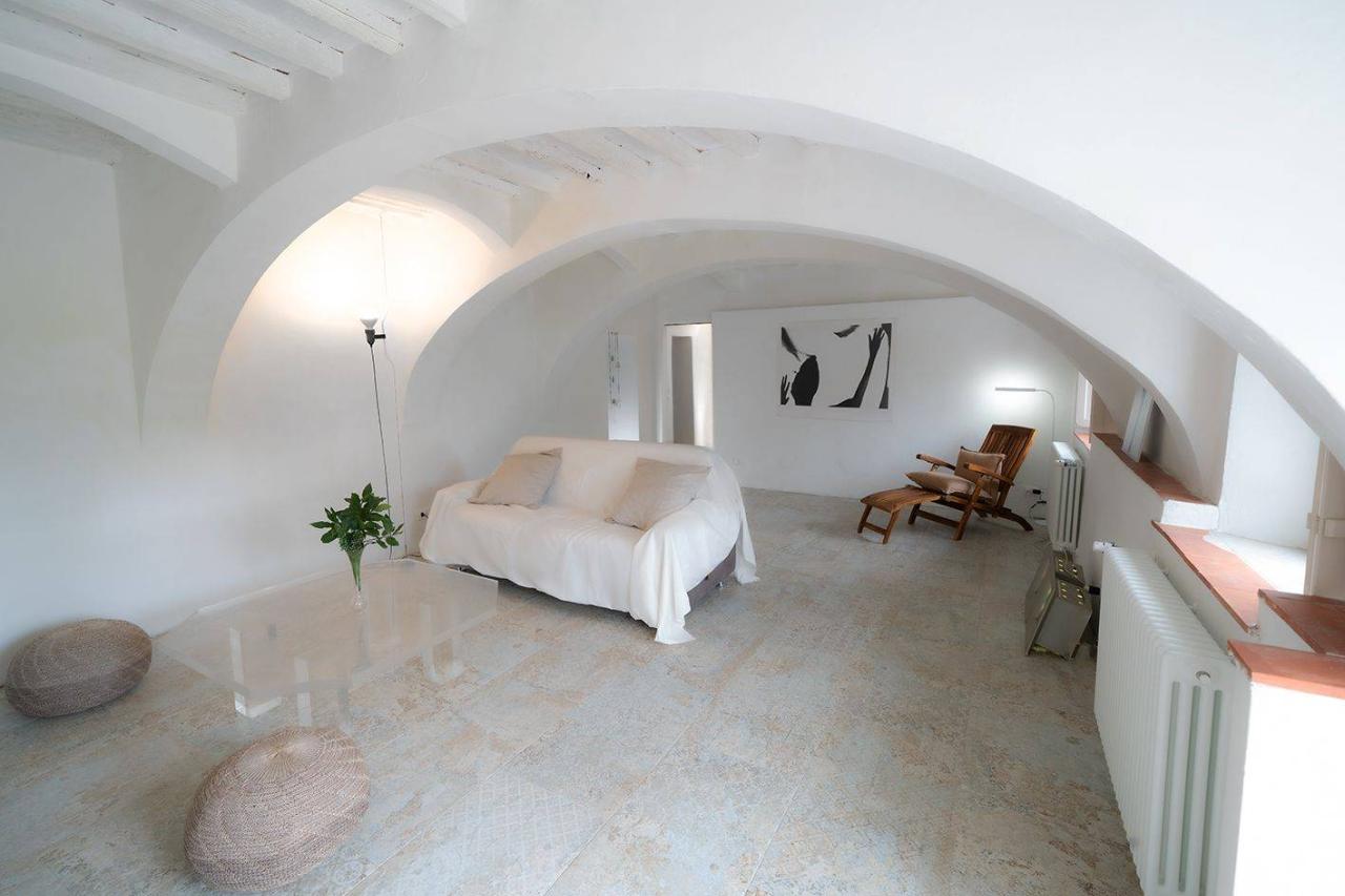 casa indipendente in vendita a Livorno in zona Limoncino