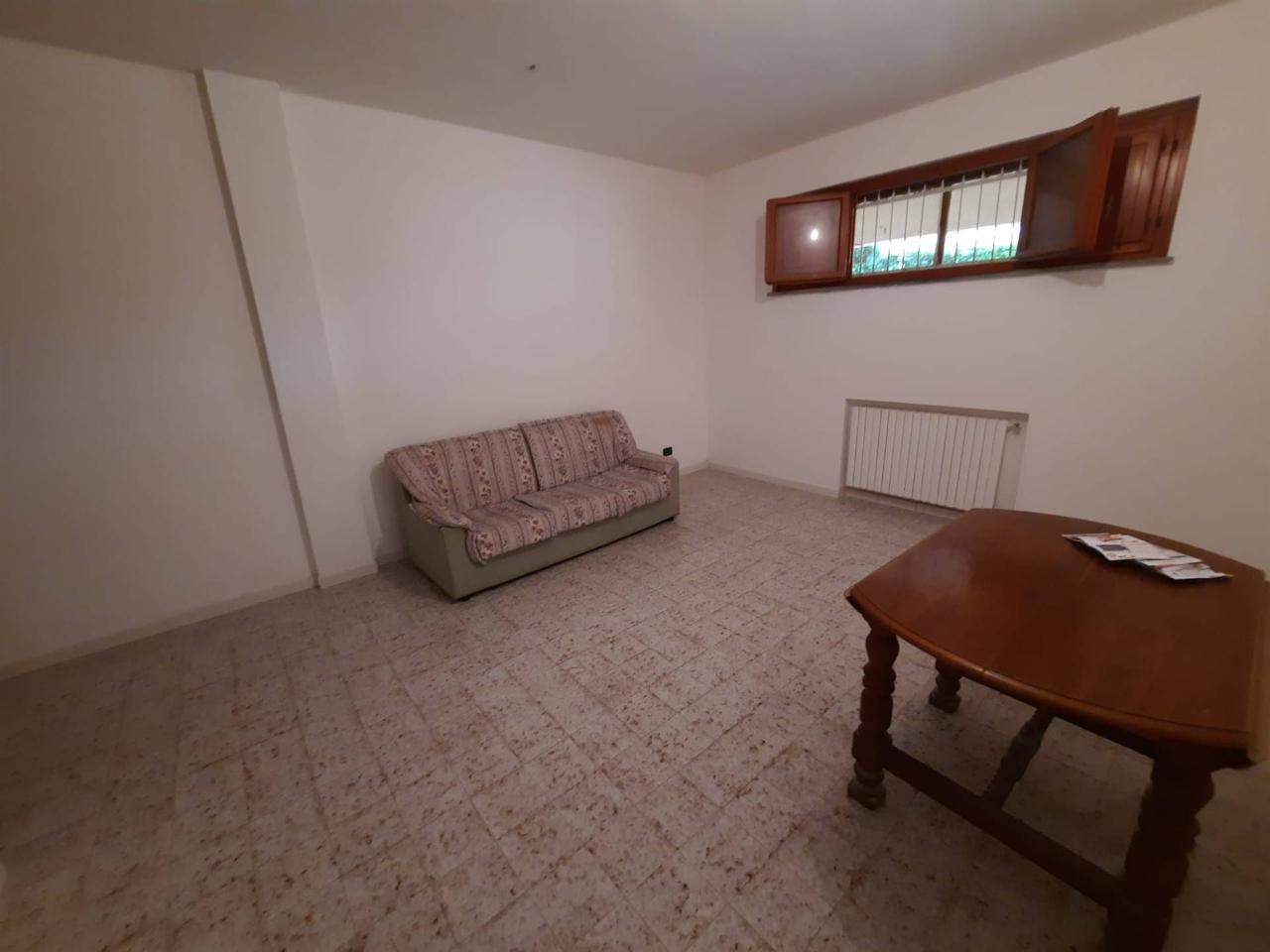appartamento in vendita a Livorno in zona Antignano