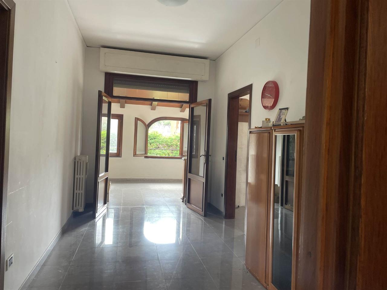 casa indipendente in vendita a Livorno in zona Limoncino