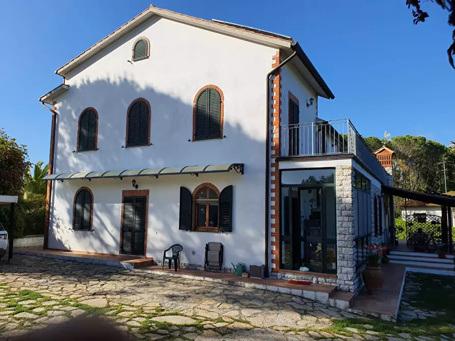 casa indipendente in vendita a Livorno