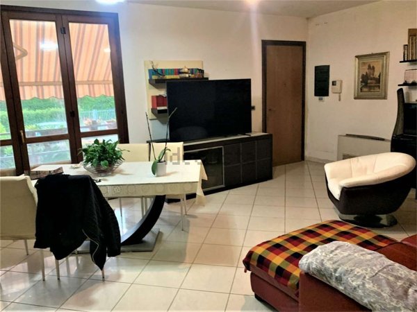 casa indipendente in vendita a Livorno