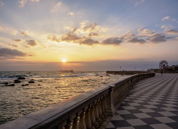 appartamento in vendita a Livorno in zona Lungomare